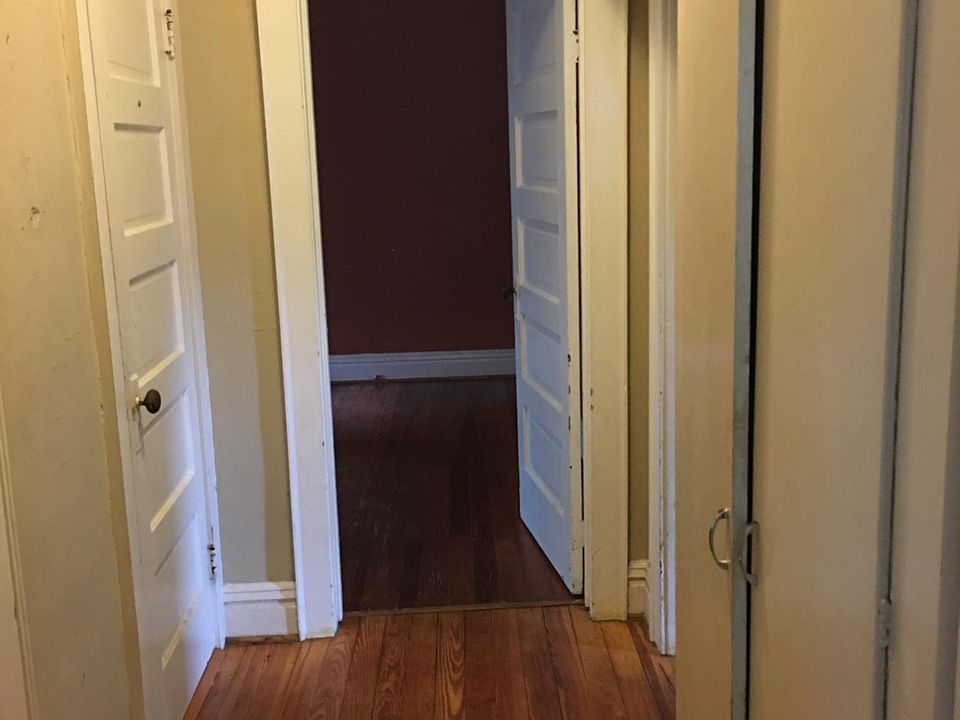 2nd image of 11 Springdale Ct APT A