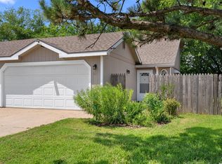 517 Eldridge St, Lawrence, KS 66049