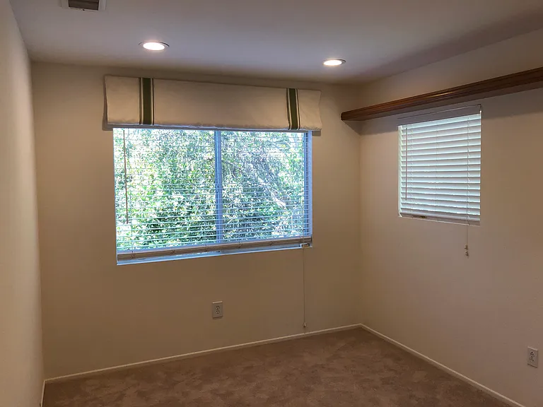 2nd bedroom 2