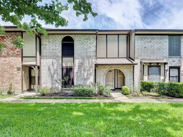 11548 S Kirkwood Rd, Stafford, TX 77477
