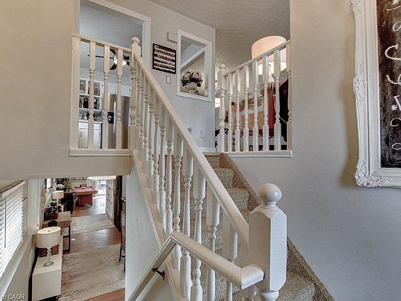 2nd image of 8 A Yeager Ave