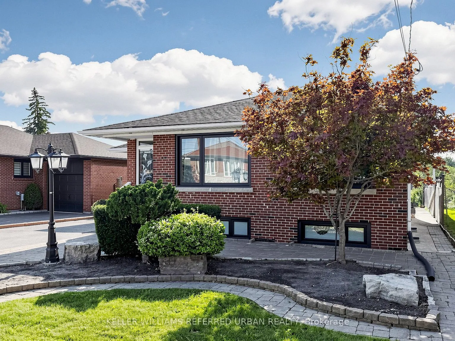 2 bed, $2,300 — Photo 4