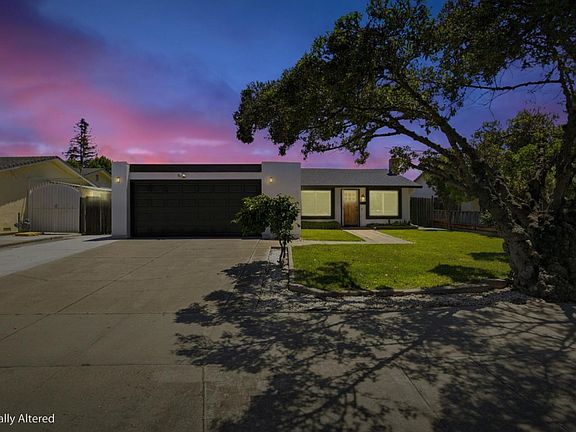 4th image of 4172 Ridgebrook Way