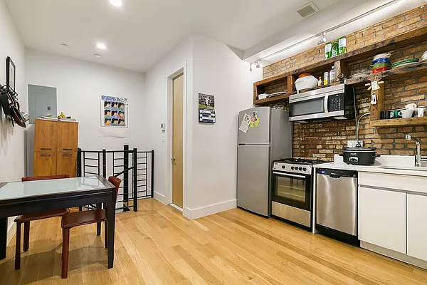 Rented by Corcoran | media 2