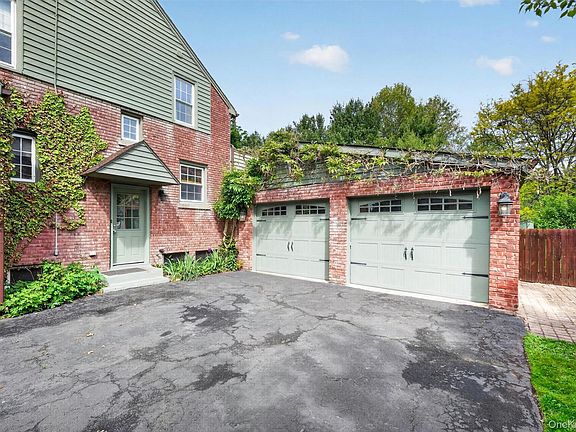 2nd image of 234 North Street