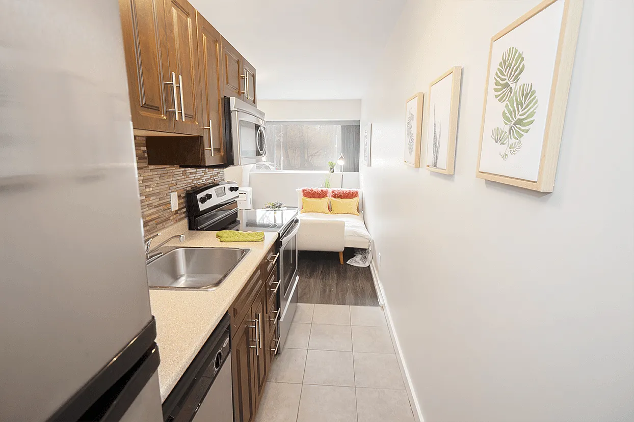 340 Assiniboine Avenue — Photo 4
