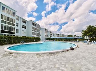 7620 NW 18th St APT 101, Margate, FL 33063