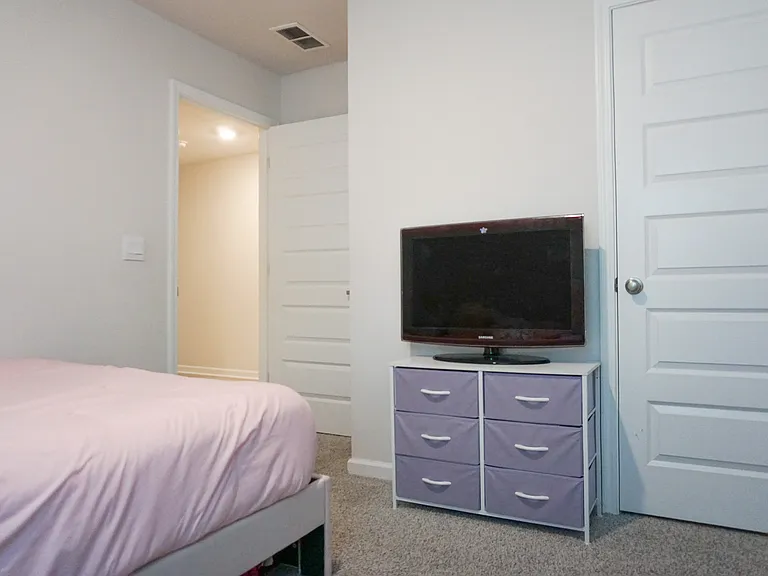 4703 Airmen Dr — Photo 13