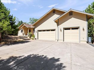 10717 Arianna Ct, Grass Valley, CA 95949