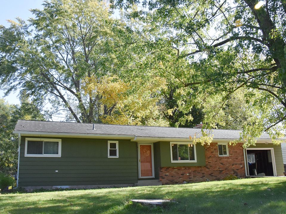 1st image of 1433 Joseph St