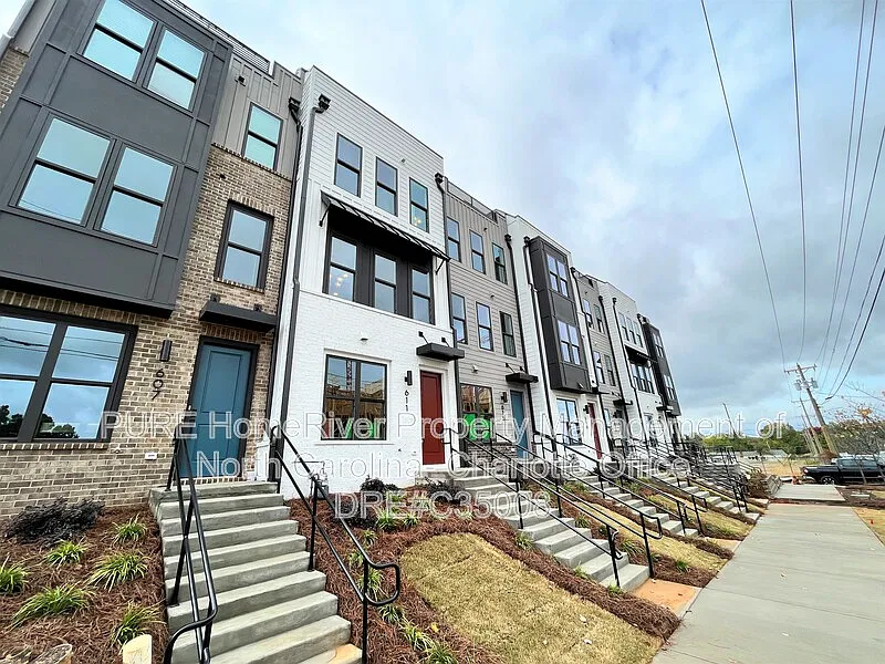 611 W Tremont Ave