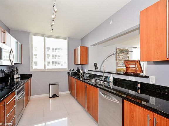 1551NFlagglerDr501_Hi-Res_5