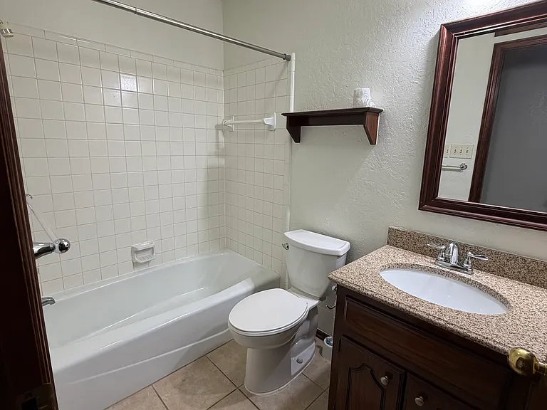 3300 Homestead Ct — Photo 10
