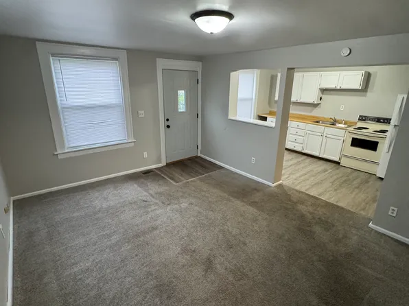1013 Harding Way E, Galion, OH