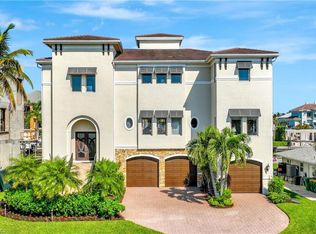 225 Conners Ave, Naples, FL 34108