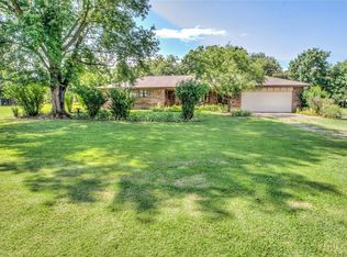 3615 E Dripping Springs Rd, Cushing, OK 74023
