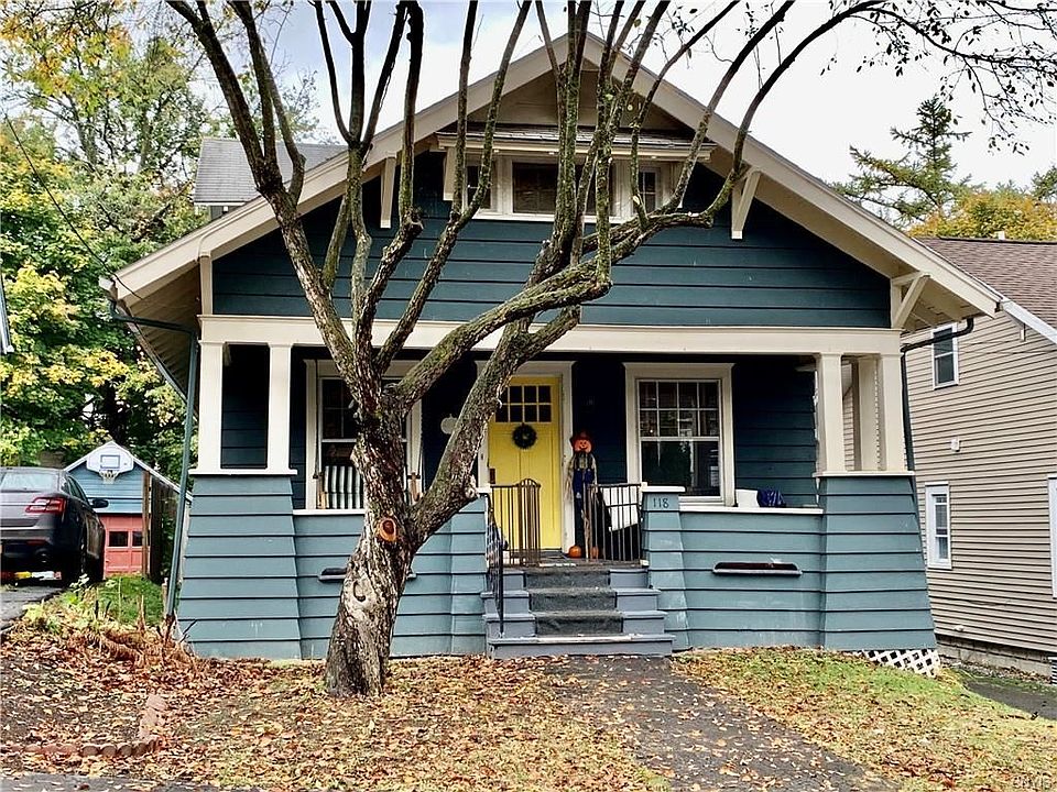 1st image of 118 Bungalow Ter