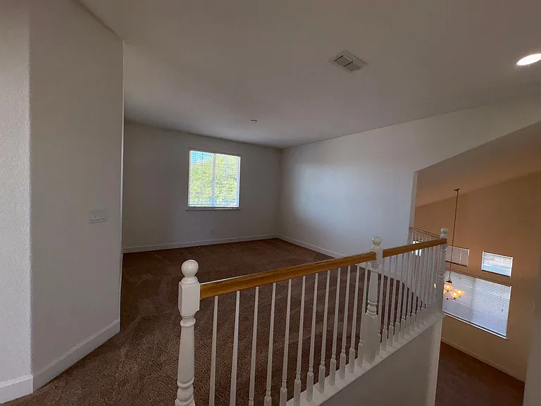 100 Mount Adams Cir — Photo 21