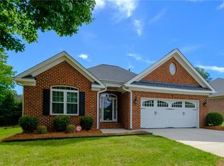 1312 Whitworth Ct, Kernersville, NC 27284
