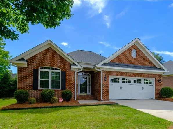 1312 Whitworth Ct, Kernersville, NC 27284