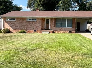 1610 Kimberly Dr, Gastonia, NC 28052