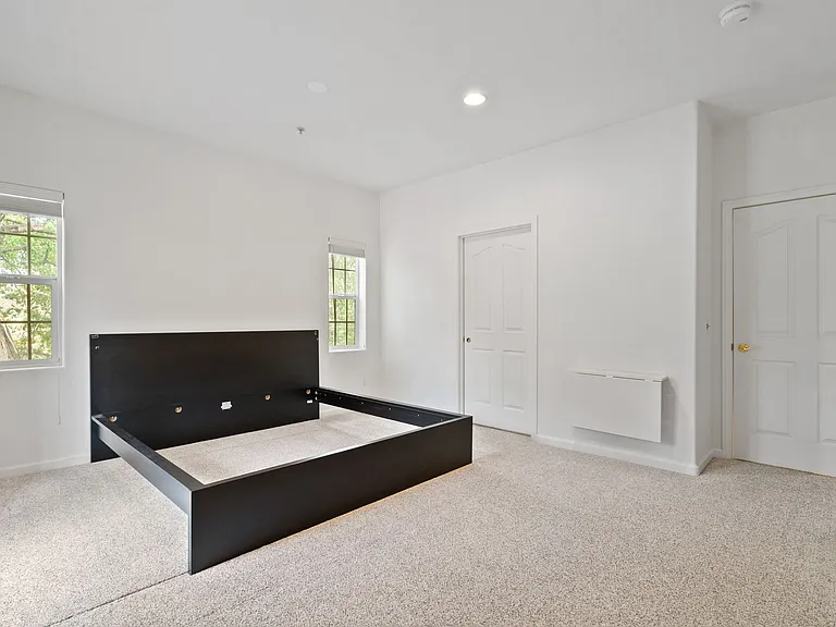 3960 Pennsylvania Ave #108 — Photo 9