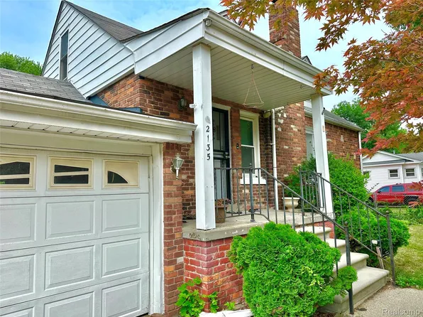 2135 Rome Ave, Warren, MI 48091