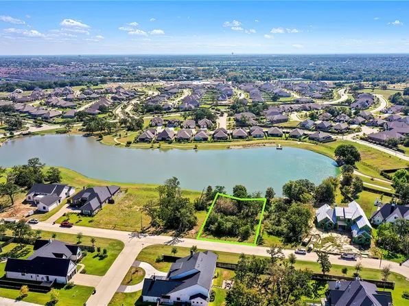 3737 Cooper Ct, College Station, TX 77845