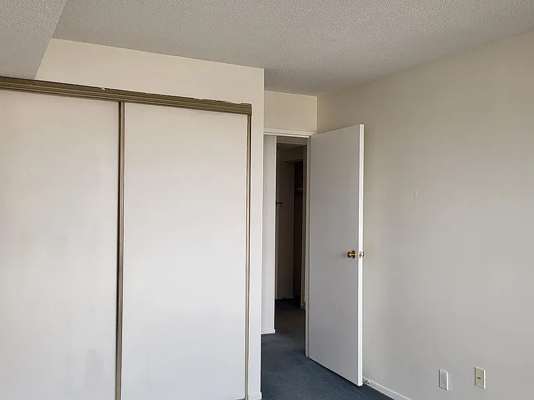 130 Besserer St #1810 — Photo 7