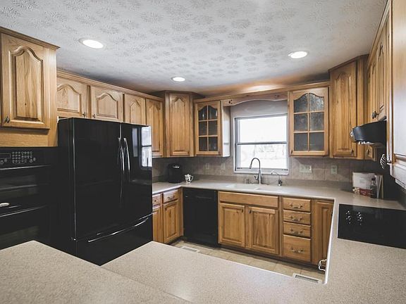 4th image of 6878 Cedar Brook Pl