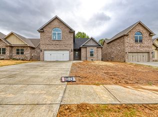 14 Walnut Grv, Pleasant View, TN 37146