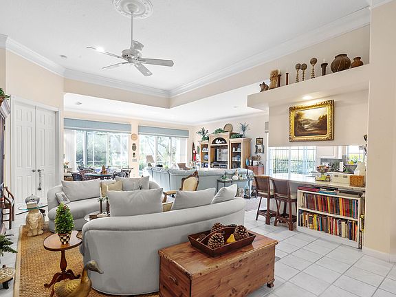 4th image of 7993 SE Paurotis Lane