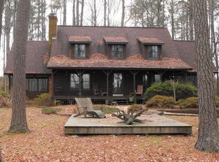 8225 Baileys Wharf Rd, Gloucester, VA 23061