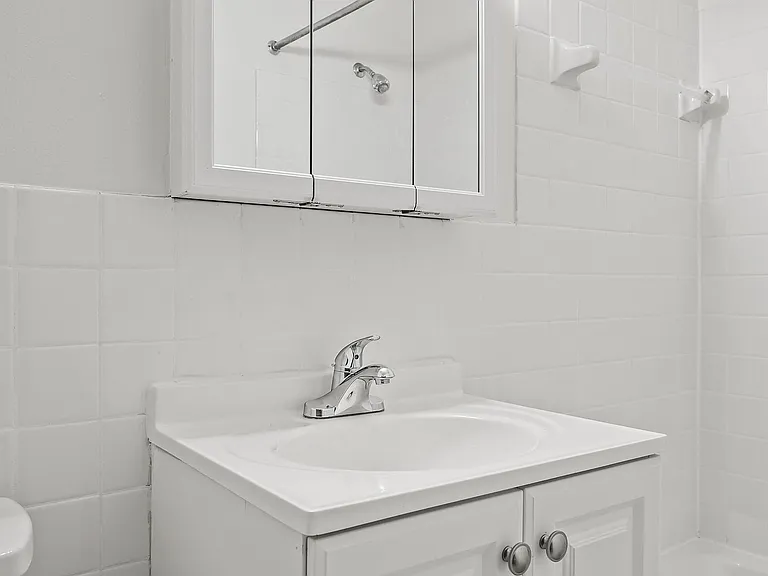 3541 13th Ave S #9 — Photo 14