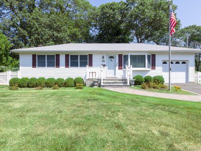 295 5th Street, Saint James, NY, 11780