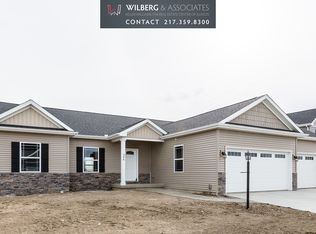 204 Capitol St, Savoy, IL