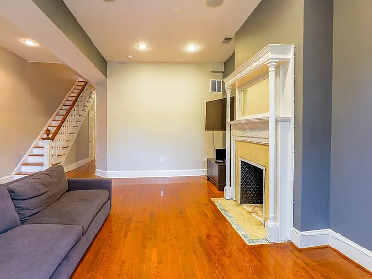 49 Quincy Pl NE #2 — Photo 3