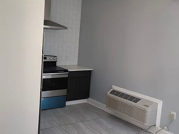 2nd image of 69 Linden Ave #11