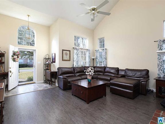 5th image of 3325 Hidden Brook Cir