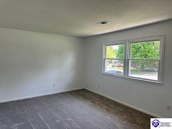 5th image of 1303 Emory Rd