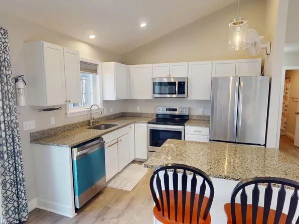 101 Prospect Street, Searsport, ME 04974