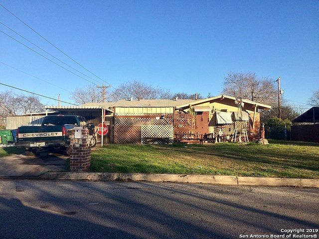 1st image of 6610 Amberwood Dr