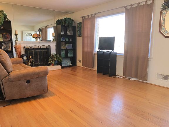 4th image of 4516 Fontaine Dr