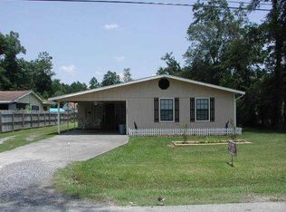 3290 Jerry St, Orange, TX 77632