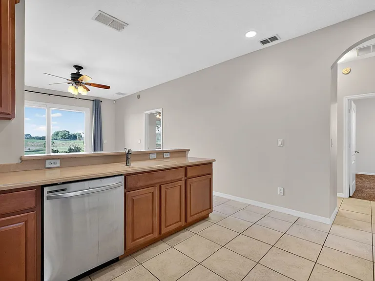 34430 Tuscany Ave — Photo 10