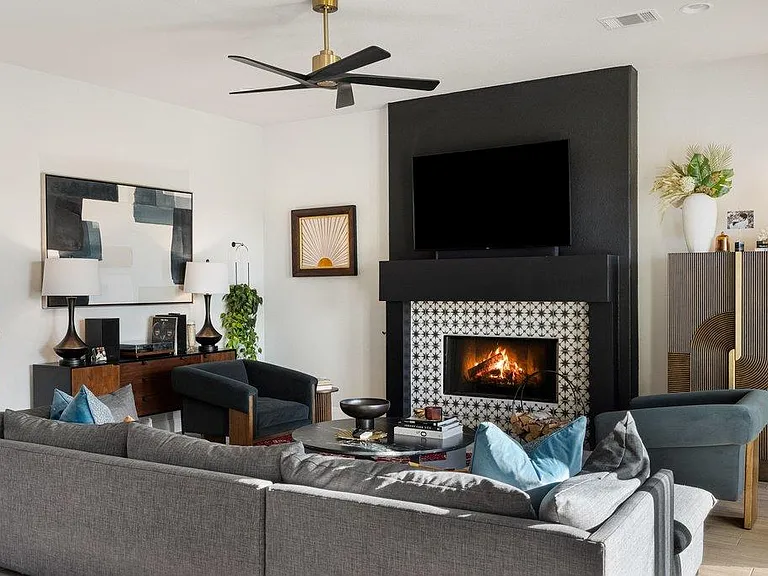 2503 Sunset Vista Cir #132 — Photo 5