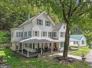3585 Fairyland Rd, Lehighton, PA 18235