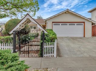 1447 Aster Ln, Cupertino, CA 95014