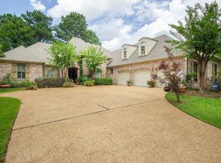 208 Autumn Brook Ct, Madison, MS 39110