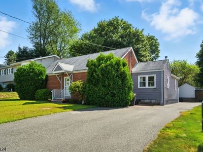 540 Vail Rd, Landing, NJ, 07850